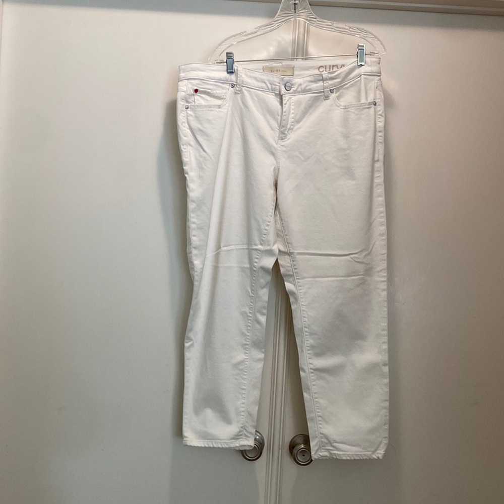 Women’s White Slinky Jeans, Cute and fashionable, Curvy